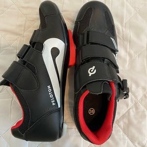 Peloton Cycling Shoes w/ Look Delta Cleats / Size 38 / US 7